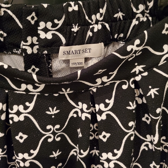 2-Piece Set, Off-the-Shoulder - Picture 12 of 12